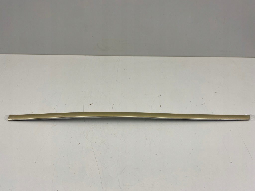 фото №1, Bmw xm g09 правая молдинг дверь стекло задняя задняя 22-