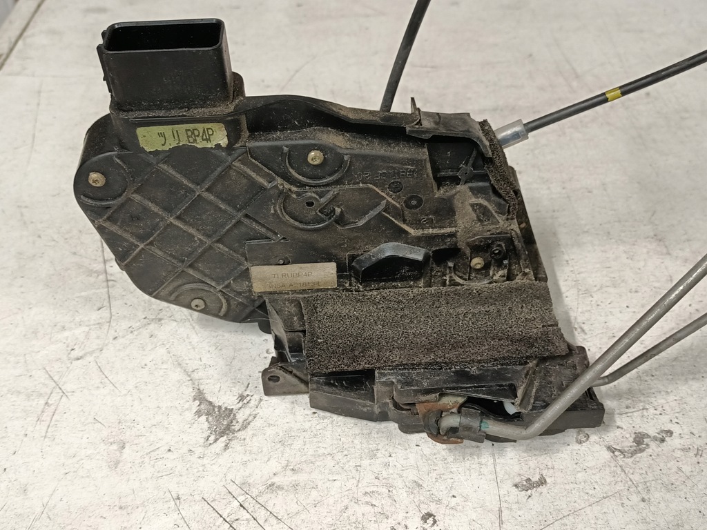 фото №1, Замок двері лівий перед mazda 3 bk