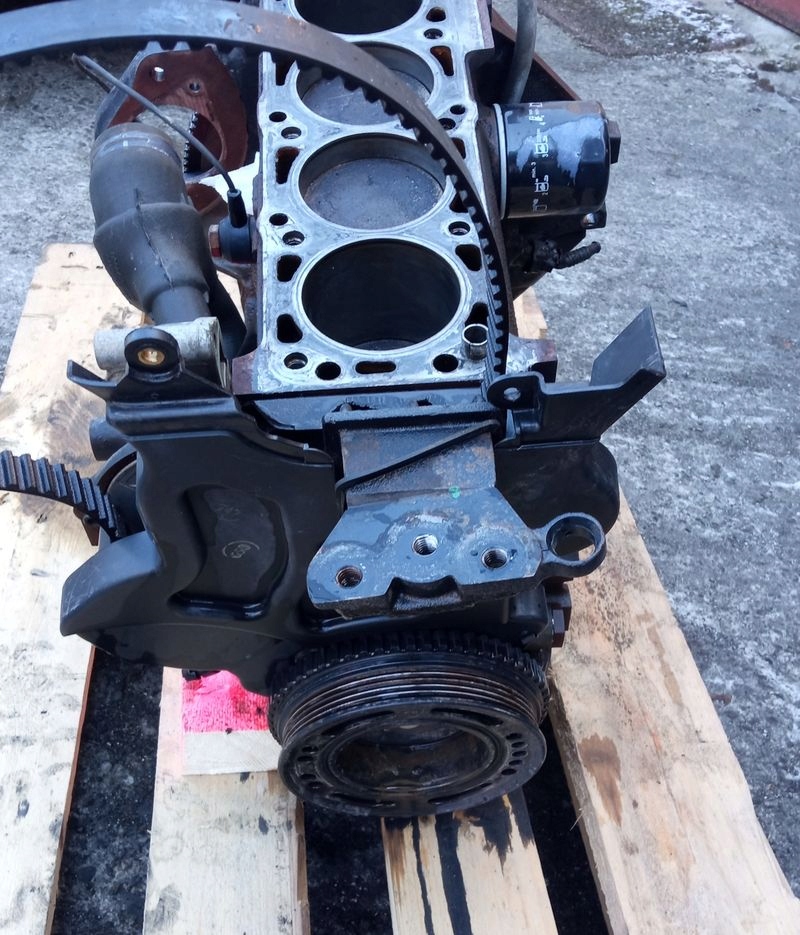 фото №8, Блок двигателя komplettny z16xe opel 1,6 16v