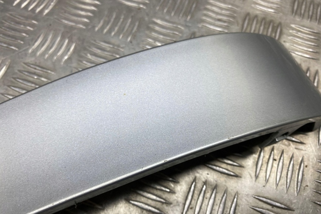 фото №9, Защита задние левый лампы audi a3 sportback 8va, 8vf 8l0807872a 1.9l