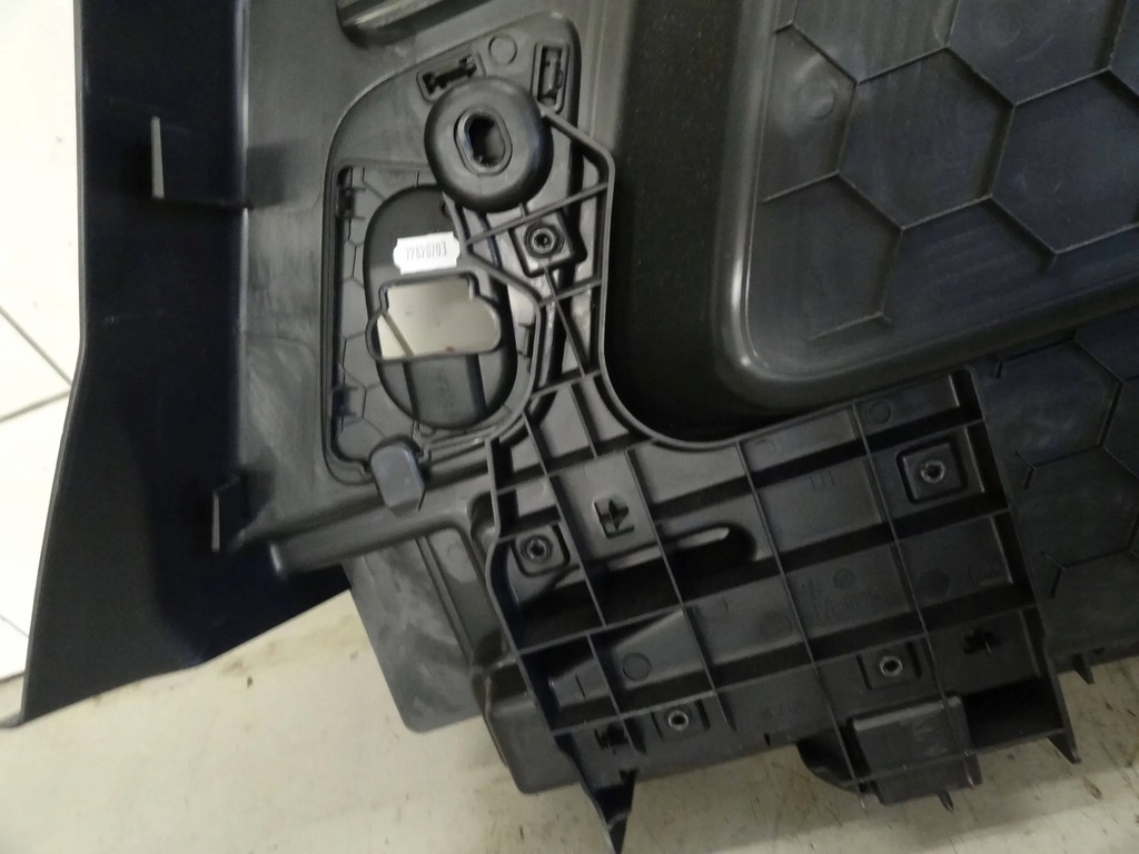 фото №8, Opel grandland x 2019 обивка багажника левый задняя yp00025177