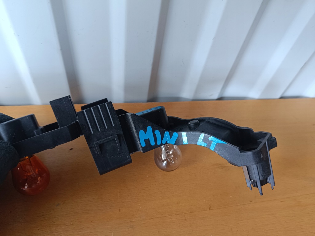 фото №2, Вкладиш лампи задній лівий mini r50 r52 r53 лівий 7165731