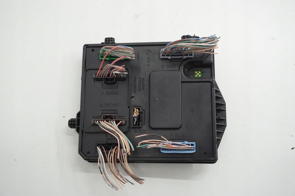 фото №1, Renault grand scenic iii модуль bcm 284b17715r