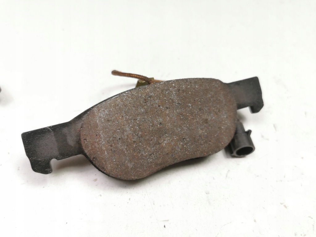 Тормозные колодки тормозные перед fiat bravo brava ford оригинальный номер ebd-3528 1145500 с Разборки