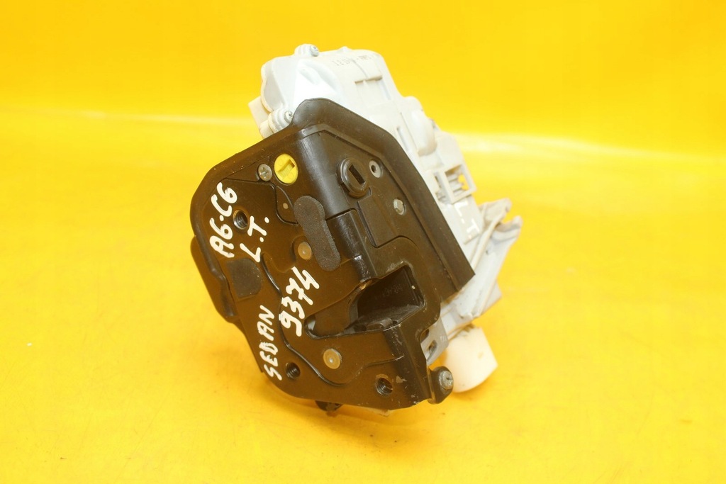 фото №9, Замок двері лівий задня задній audi a6 s6 c6 8 pin 4f1839015