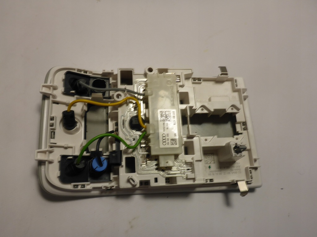 фото №6, Освітлення лампа салону перед audi q3 8u 2011-