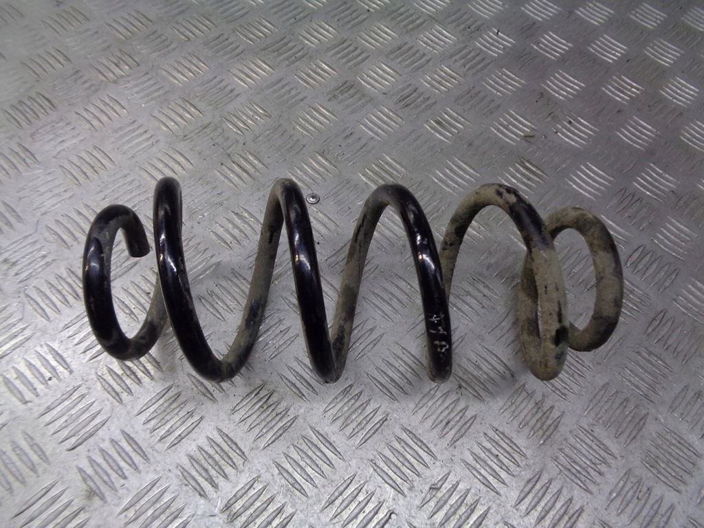 фото №1, Пружина перед audi a4 b7 2.0 tdi