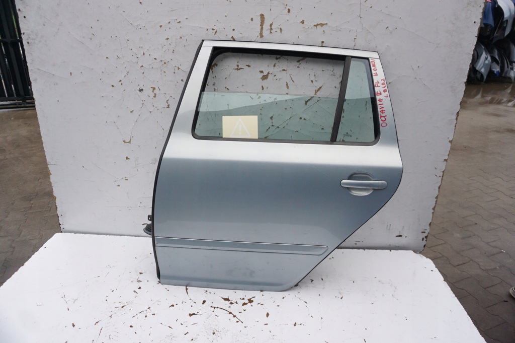 фото №1, Дверь левый задняя skoda octavia 2 ii fl kombi 9452