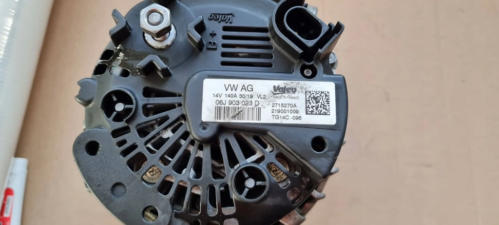 Q3 83a генератор valeo 140a 2.0 tfsi 06j903023d vw audi tiguan a3 8y Киев