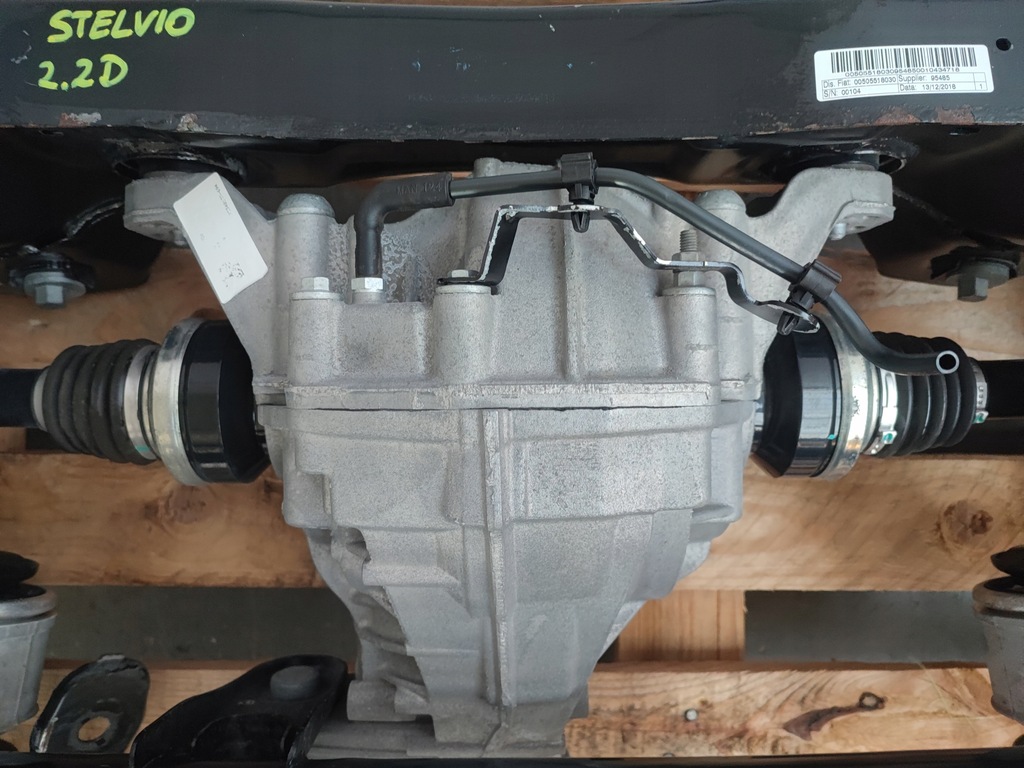 фото №9, Подвеска балка подвеска задняя oś подрамник дифференциал alfa romeo stelvio 2.2d