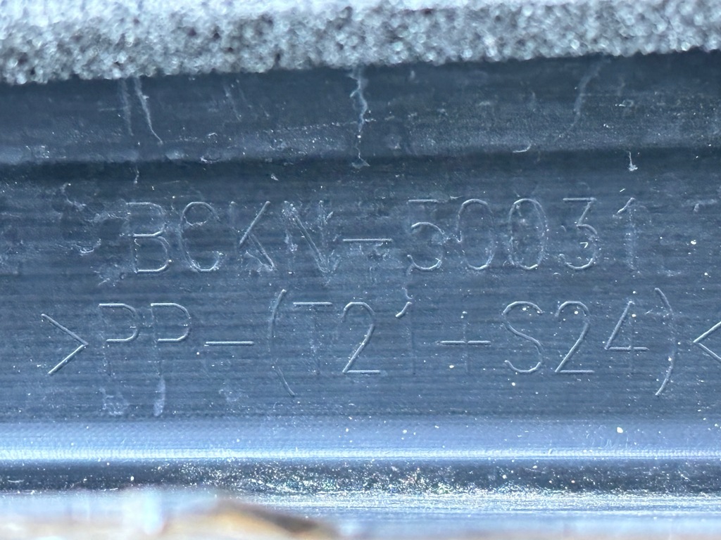 фото №11, Бампер перед передний mazda 3 bp hb 19-