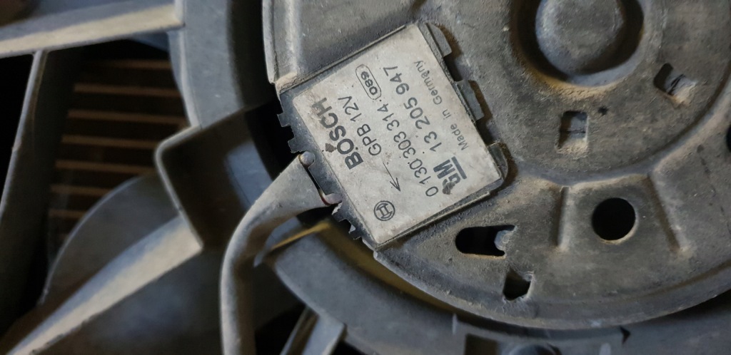 Радиатор воды вентилятор opel astra h 1,4 Киев