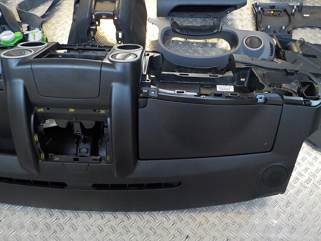 фото №11, Peugeot partner 08-12 панель приладів приладова консоль панель приладів