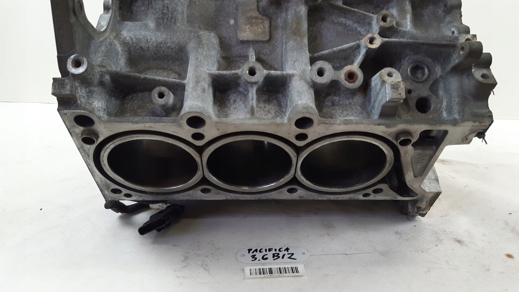 фото №14, Chrysler pacifica 3.6 блок двигуна p68237714ae