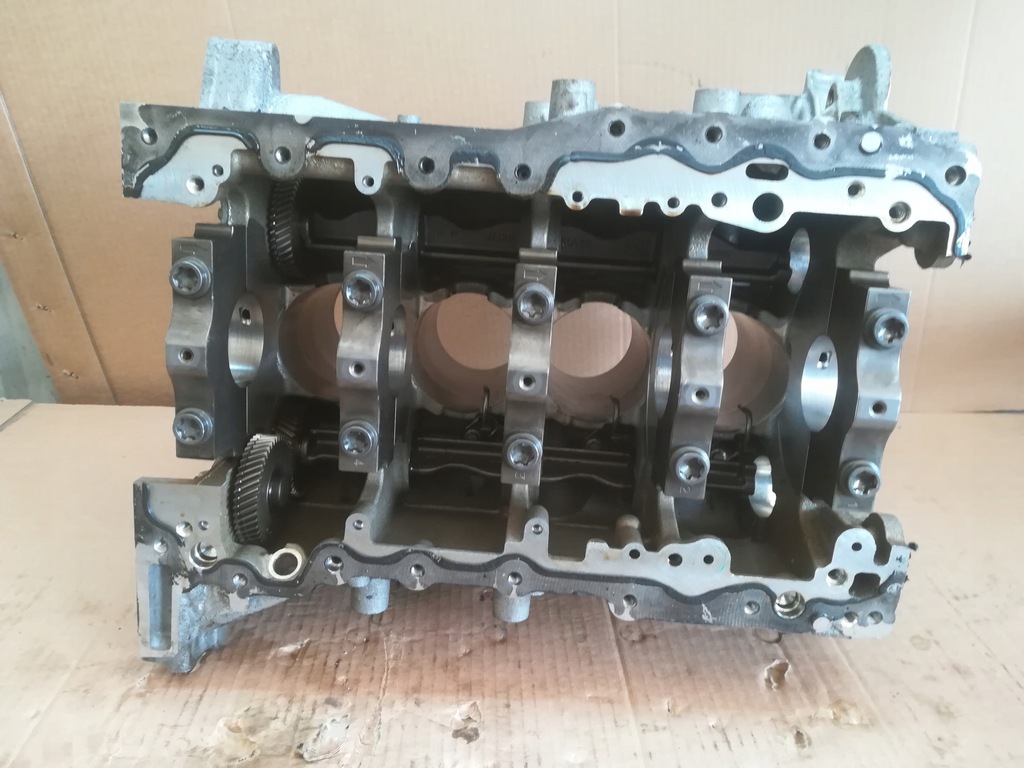 фото №11, Jaguar land rover 2.0 pt204 блок двигателя