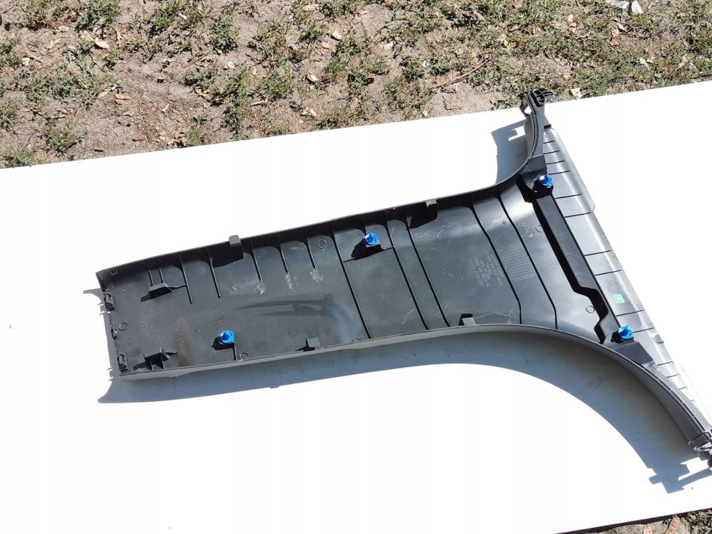 фото №4, Пластик защита стоек накладки пороговые накладки kia niro ev 2024r.