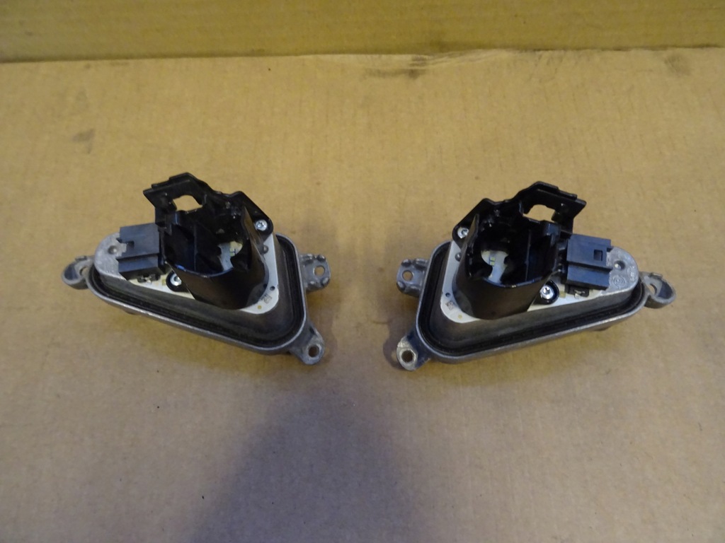 фото №2, Renault kadjar lift jeż модуль led правий