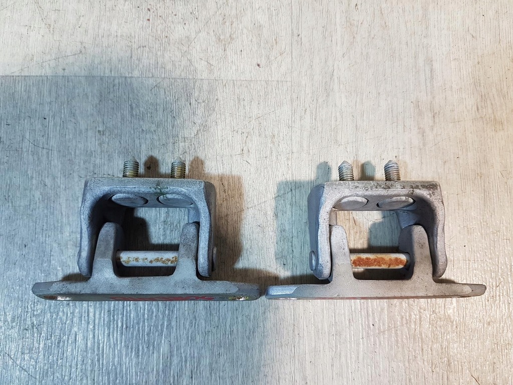 фото №1, Петлі кришки багажника комплект kia sorento