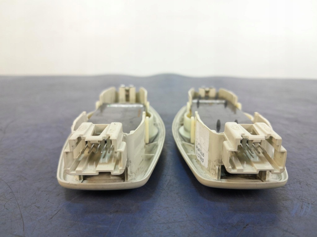 фото №3, Ford focus mk3 фонари потолочный 2 szt