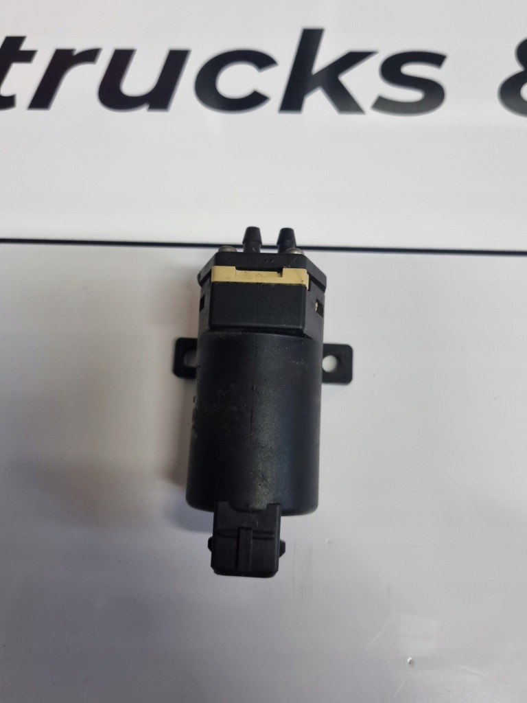 фото №3, Помпа омывателя renault magnum premium