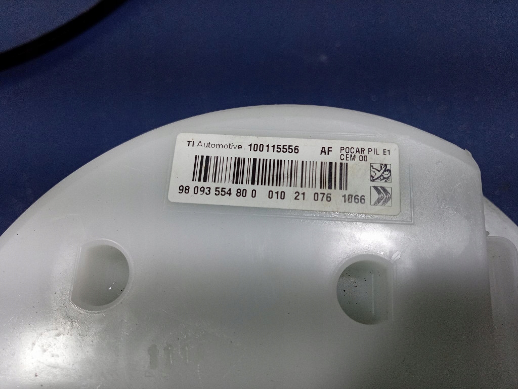 Peugeot 508 ii 18- 1.6 16v pure tech 225km насос топливная 9809355480 в Украине