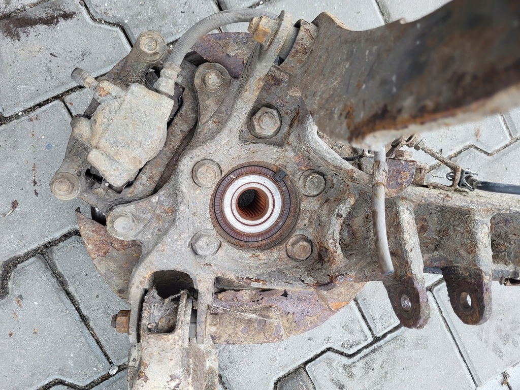 фото №7, Рычаг ступица диск суппорт левый задняя mitsubishi outlander ii 2.0 did