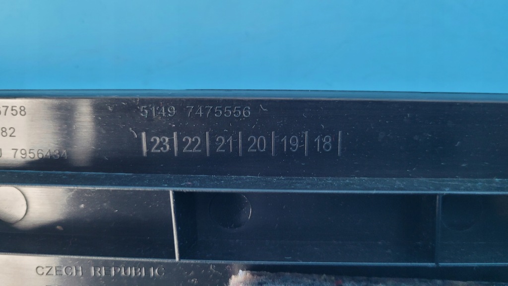 Bmw 2' f44 218d gran купе 21r захист стійка права 7956434 schwarz Доставка