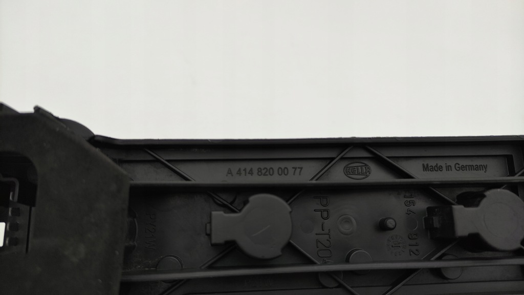 Mercedes vaneo w 414 01-05 цоколь вкладиш лампи лівий задній задня dr05 в Україні