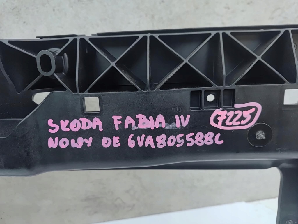 фото №9, Skoda fabia iv 1.0 pas передний усилитель передний оригинальный номер 7225