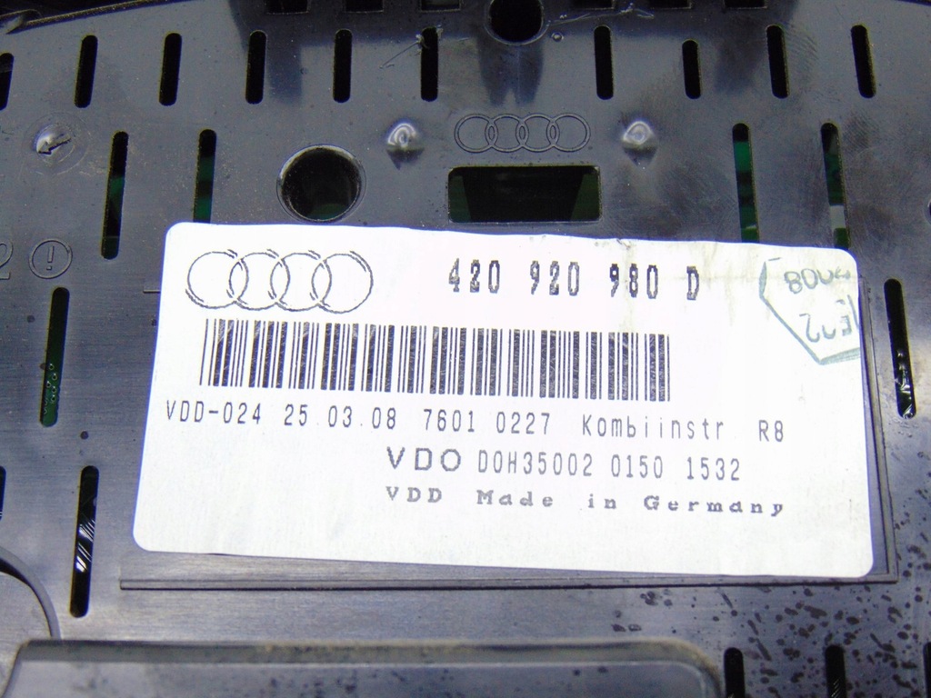 фото №5, Счетчик приборы audi r8 420 4.2 v8 fsi 420920980d