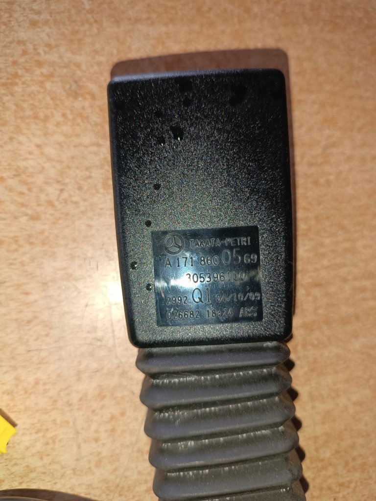 фото №5, Mercedes slk r171 w171 ремни перед натяжитель a1718600569 a1718600185