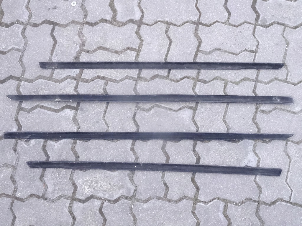 фото №8, Audi a8 d2 99-02 молдинг ущільнювач двері хром