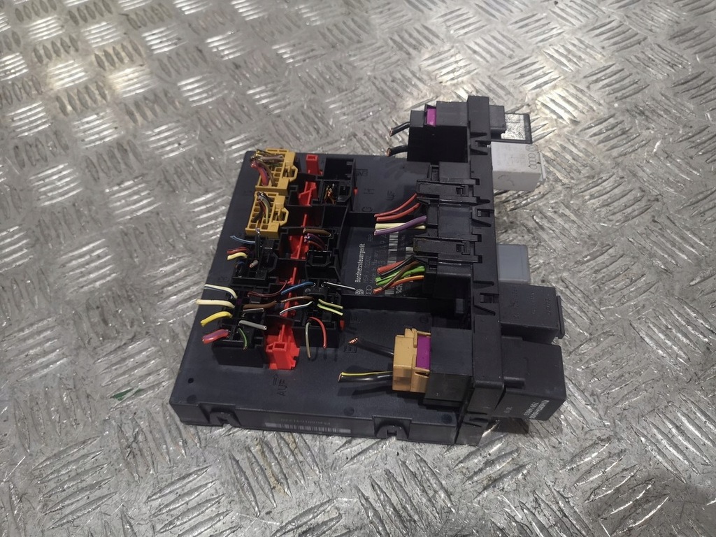 фото №1, Модуль bortnetz volkswagen 3c0937049aj