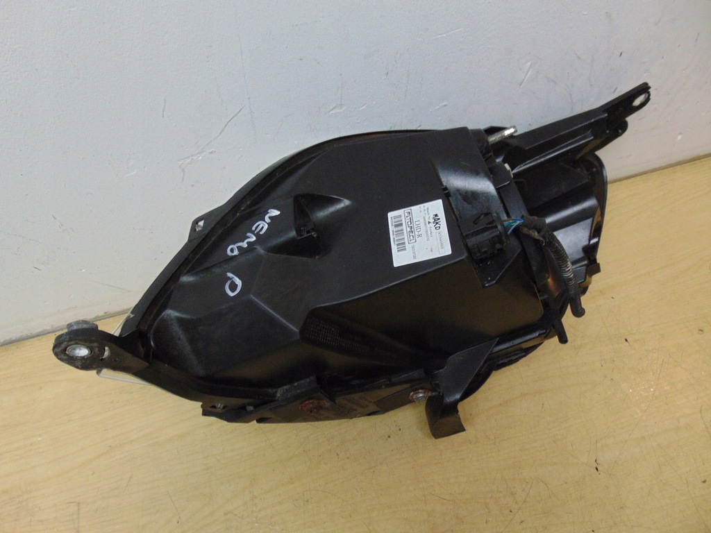 фото №10, Лампа правая перед nemo qubo fiorino europa