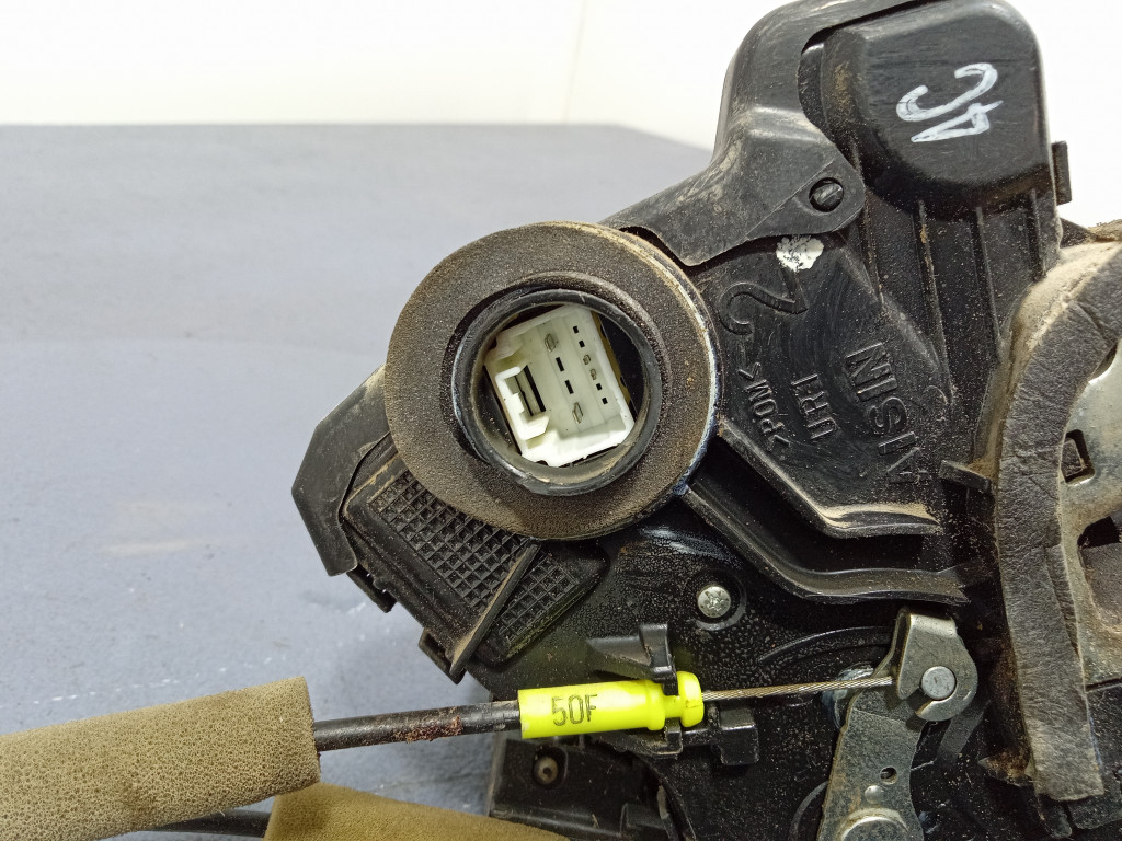 фото №5, Toyota camry xv40 замок двері перед правий передній 4 pin