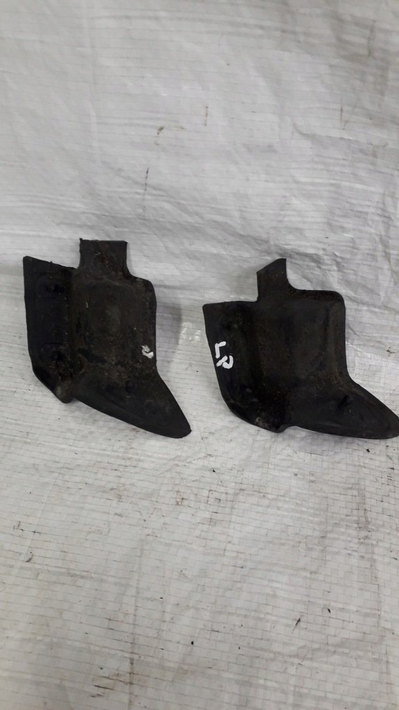 фото №9, Audi a4 прокладка дверь накладка дверь 8d0837175