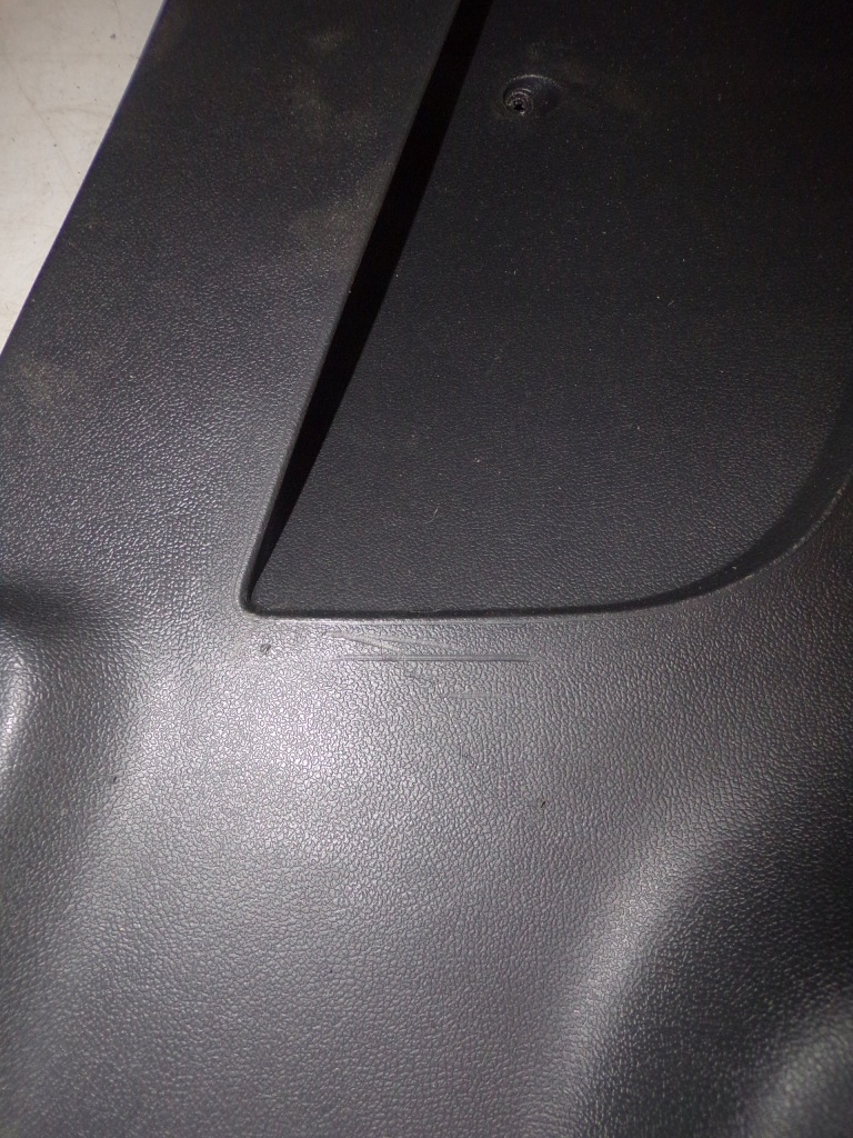 фото №2, Обивка защита багажника clio 3 lift