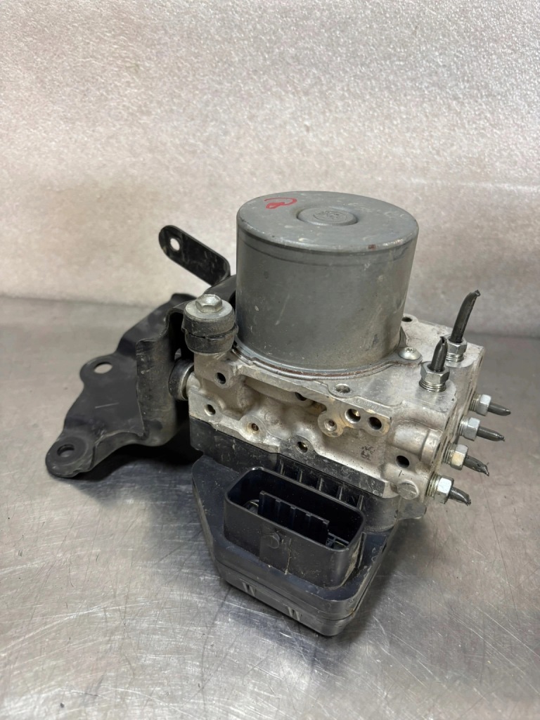 фото №1, Насос abs toyota rav4 iv 4 44540-42300 org
