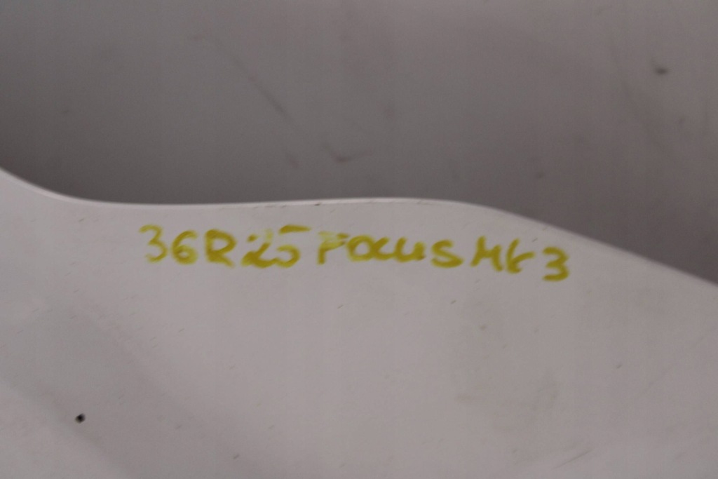 Капот кришка двигуна ford focus mk3 2010r- 5f Недорого