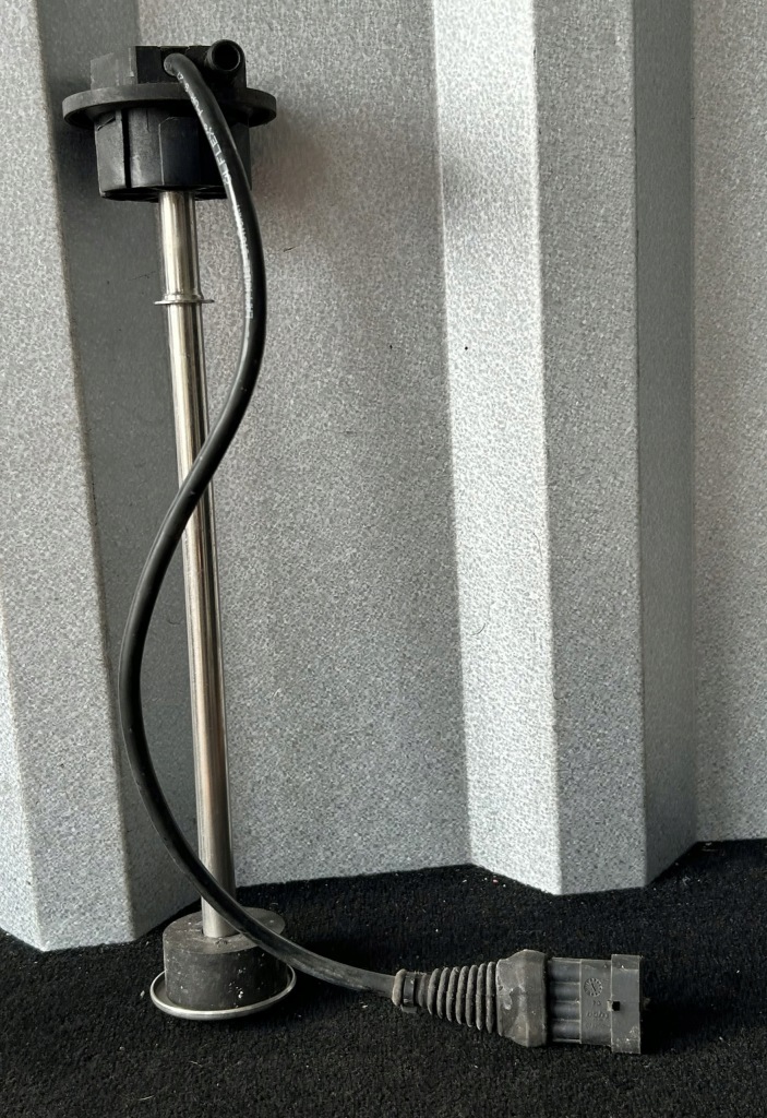 Купити Поплавок датчик рівня adblue daf xf 105