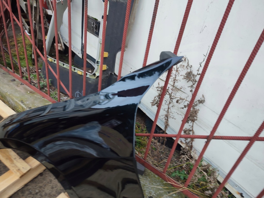 Крила лівий перед aluminiowy bmw 4 g22 g23 g26 g82 20r- 668 glanzschwarz Недорого