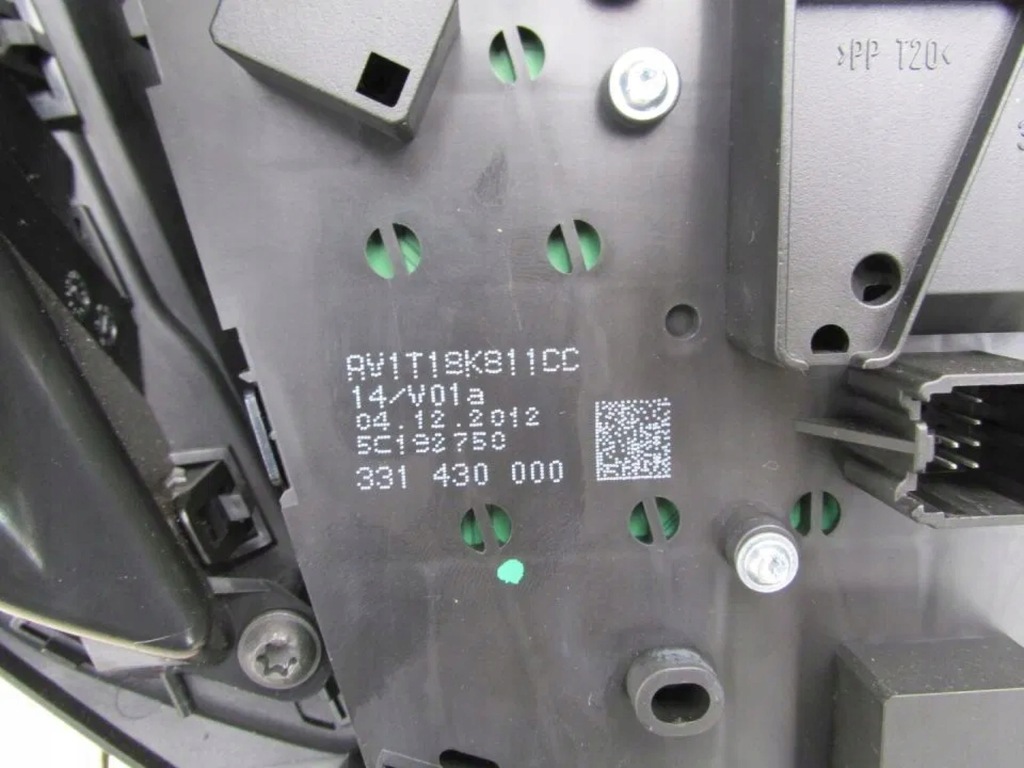 фото №4, Панель радіо чорний блиск b-max 2013 rok