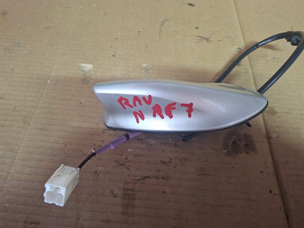 фото №1, Антенна плавник toyota rav4 iv 15-18r цвет 1f7