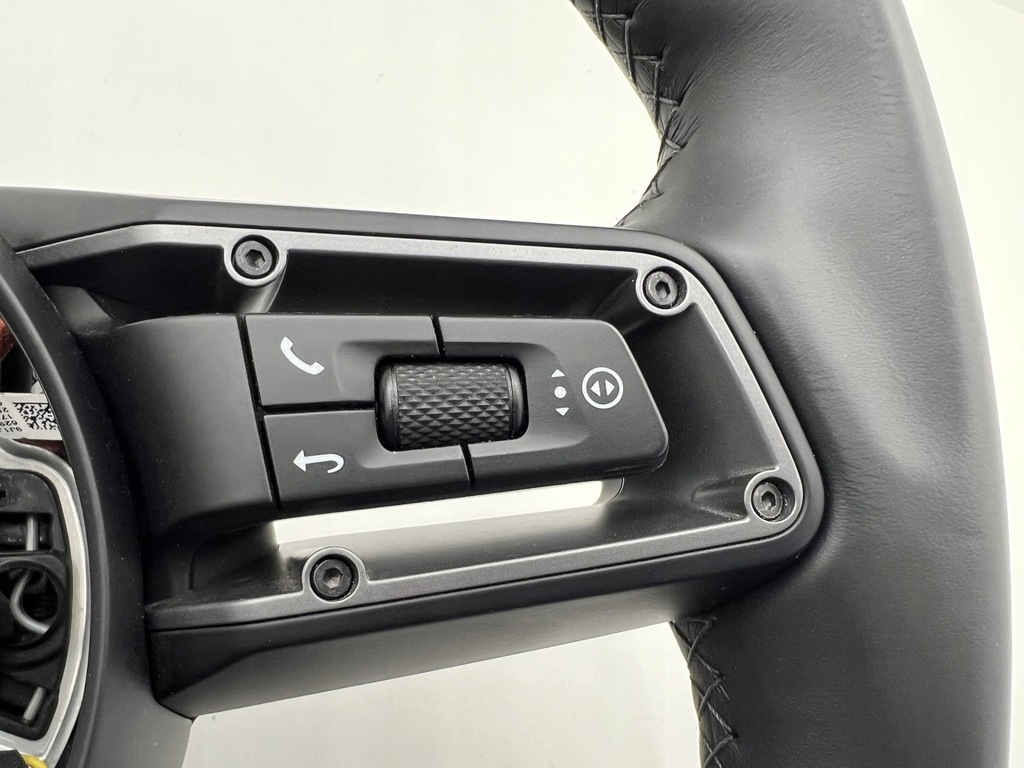 фото №11, Idealna повітропровід шкіра porsche taycan 9j macan carrera 911 992 підігрів