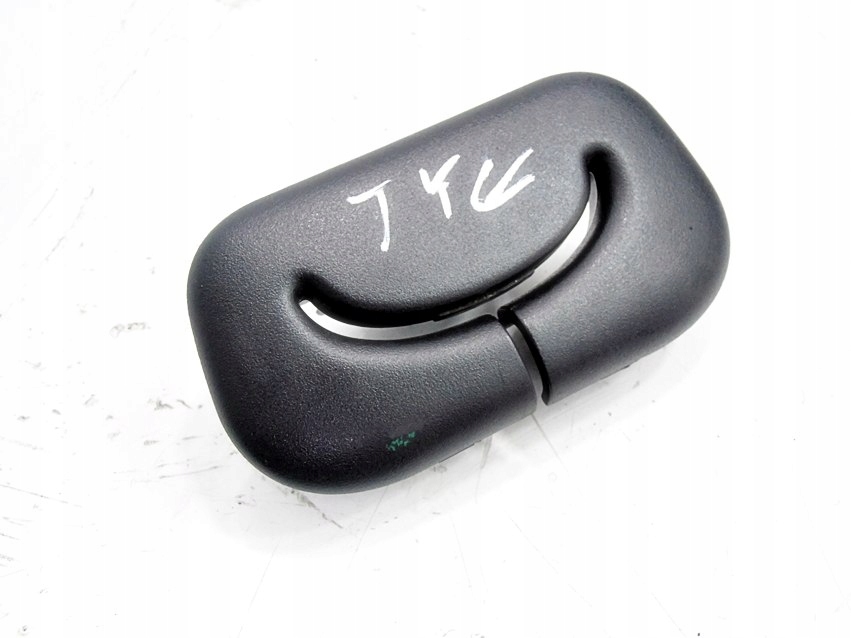 фото №1, Напрямна накладка поперечина задня peugeot 307 3d