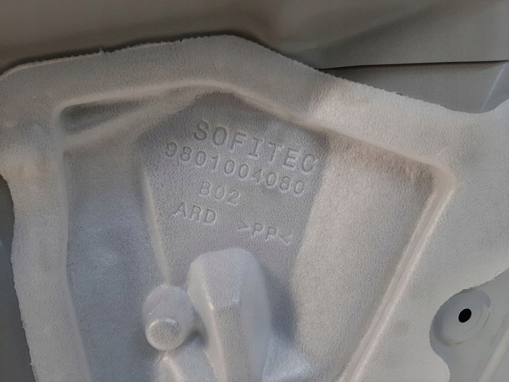 фото №7, Citroen c4 cactus 2019 задняя сторона правая дверь