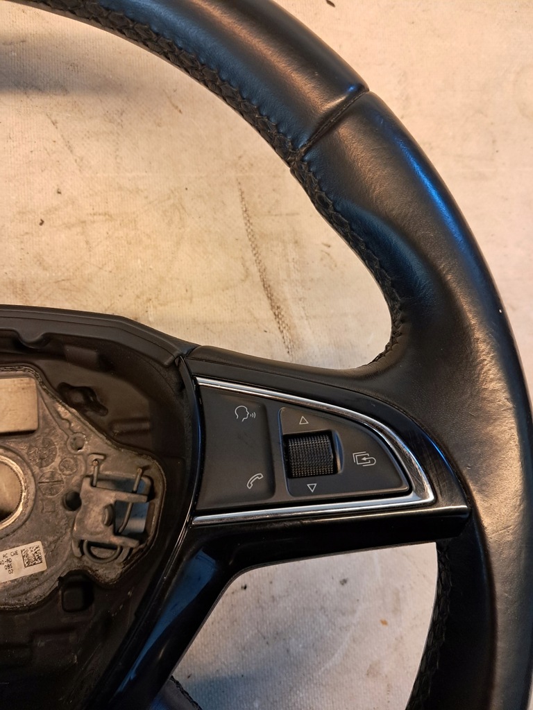 фото №6, Повітропровід шкіра мультифункція skoda octavia iii 5e0419091ac