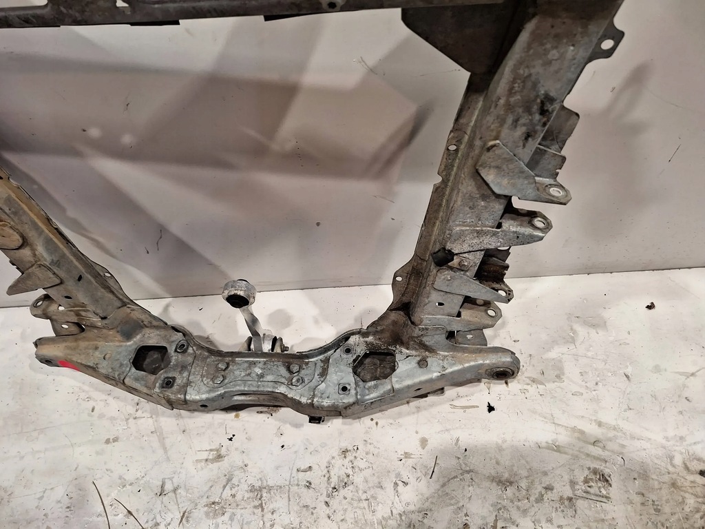 фото №8, Подрамник перед renault scenic i lift 99-