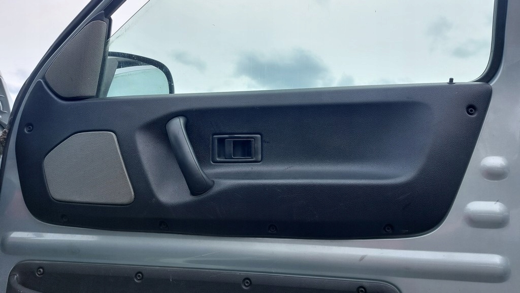 фото №4, Land rover freelander lift 03-06 обшивка дверь правых góra