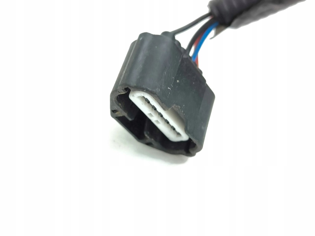 фото №14, Hyundai i40 2012 с задний жгут трубопровод датчика парковки pdc